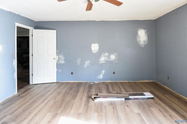 425 College Avenue, New Hope, AL 35760