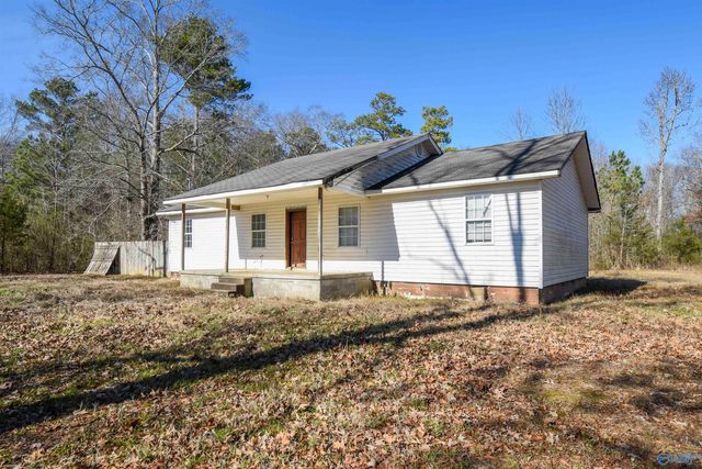 425 College Avenue, New Hope, AL 35760