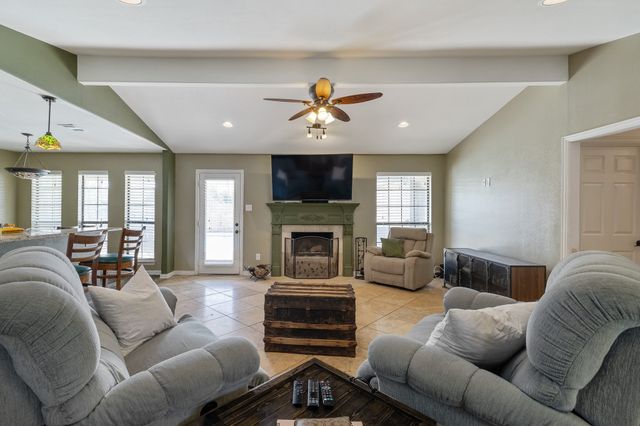 4490 Sweetgum Way, Fort Worth, TX 76133