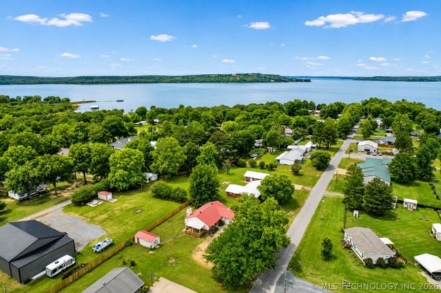 237 Hamilton Road, Eufaula, OK 74432