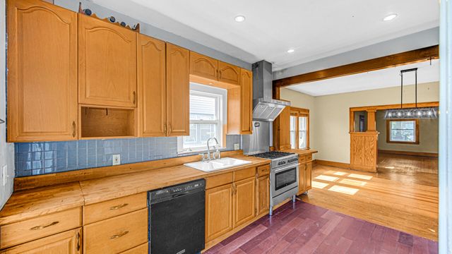 2025 Church Street, Dyer, IN 46311