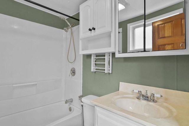 420 Linde Street, Deforest, WI 53532