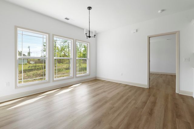 2301 Guinevere Parkway, Chattanooga, TN 37421