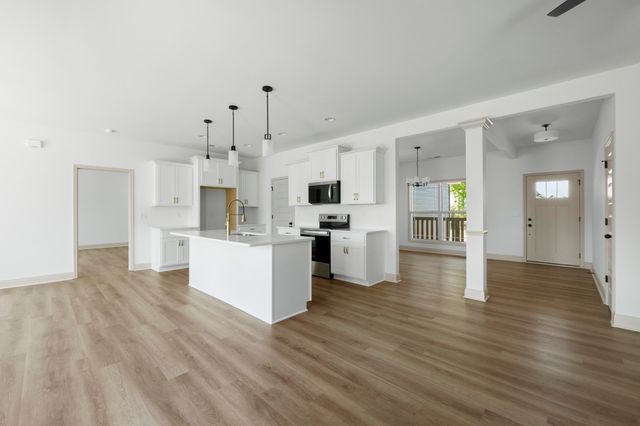 2301 Guinevere Parkway, Chattanooga, TN 37421