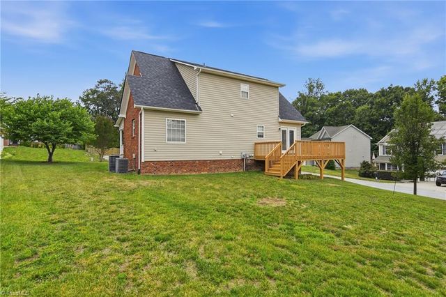 4603 Center Rock Court, Winston-salem, NC 27127