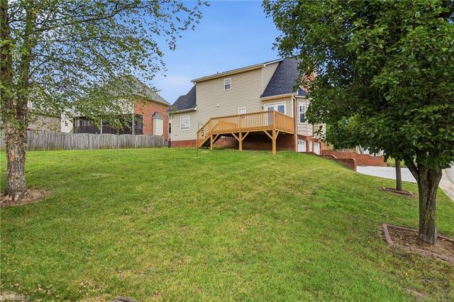 4603 Center Rock Court, Winston-salem, NC 27127
