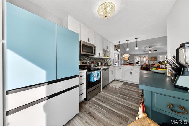 1321 Forest Creek Drive 3, St Charles, MO 63303