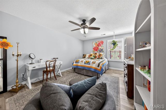 1321 Forest Creek Drive 3, St Charles, MO 63303