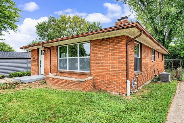 804 Oakleaf Drive, Dayton, OH 45417