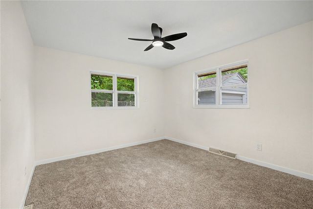 804 Oakleaf Drive, Dayton, OH 45417