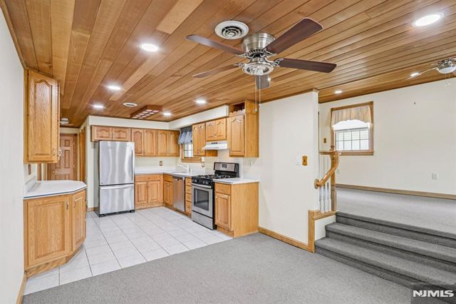 21 Lake Michigan Drive, Little Egg Harbor, NJ 08087