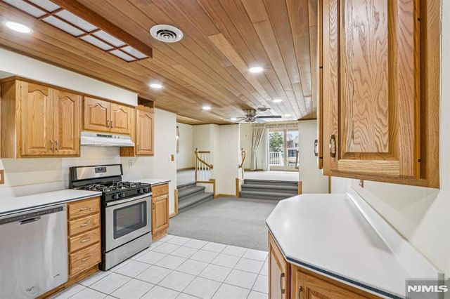 21 Lake Michigan Drive, Little Egg Harbor, NJ 08087