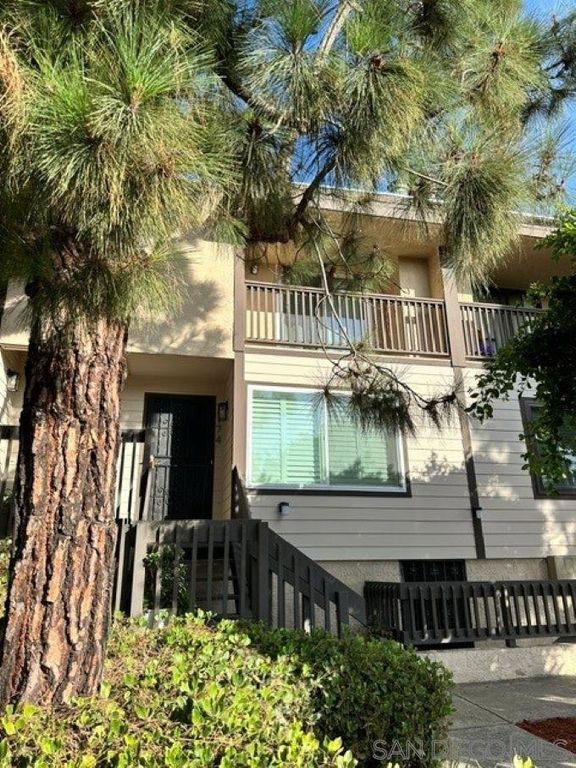 1174 Locust Street, Point Loma, CA 92106 — exterior