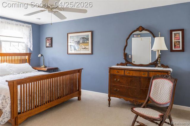 21256 E Glen Haven Circle, Northville, MI 48167