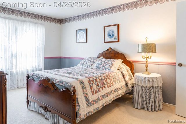 21256 E Glen Haven Circle, Northville, MI 48167