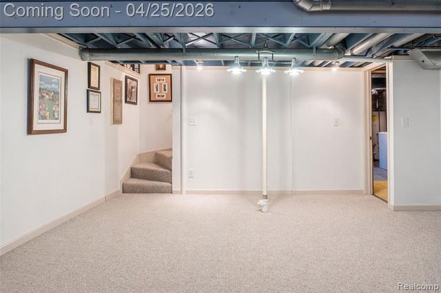 21256 E Glen Haven Circle, Northville, MI 48167