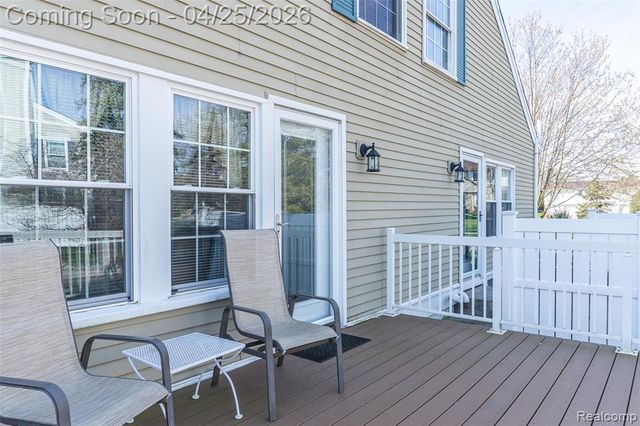 21256 E Glen Haven Circle, Northville, MI 48167