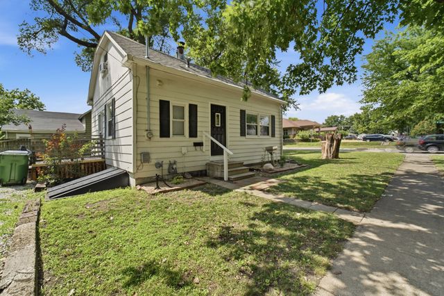 402 W Mamie Eisenhower Avenue, Boone, IA 50036