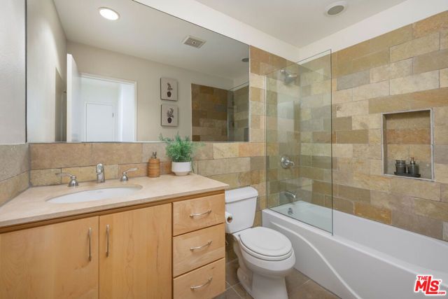 5007 Stoney Creek Road 429, Culver City, CA 90230