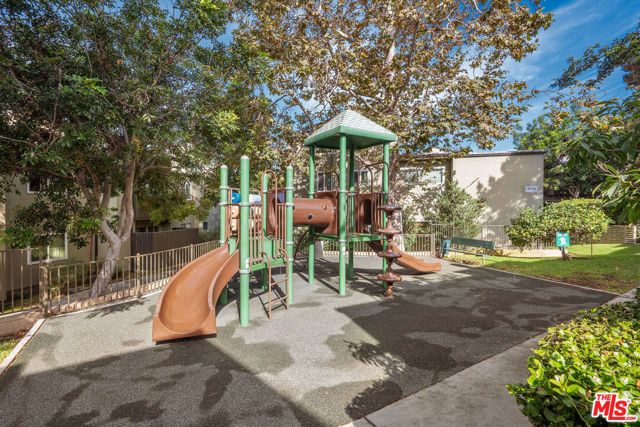 5007 Stoney Creek Road 429, Culver City, CA 90230
