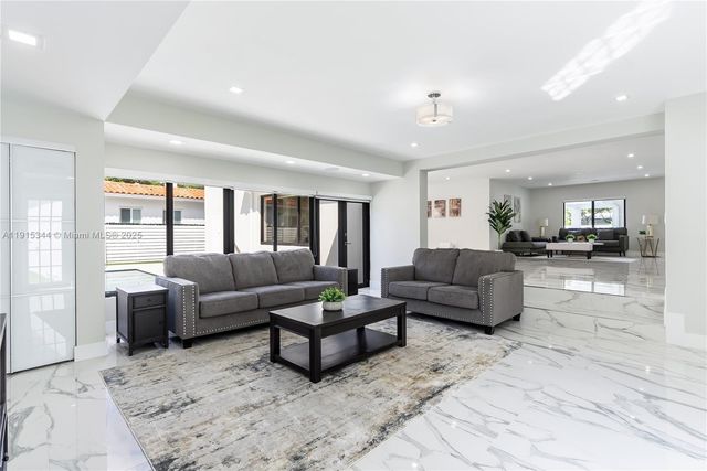 1600 Micanopy Ave, Miami, FL 33133