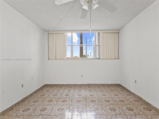 9401 SW 4th St 104, Miami, FL 33174