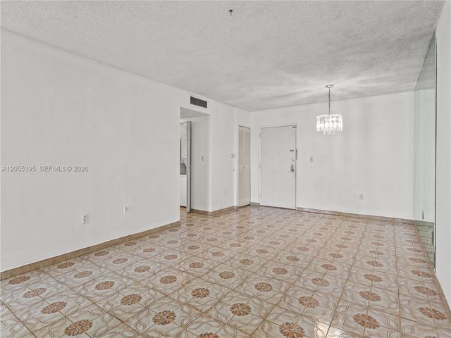 9401 SW 4th St 104, Miami, FL 33174