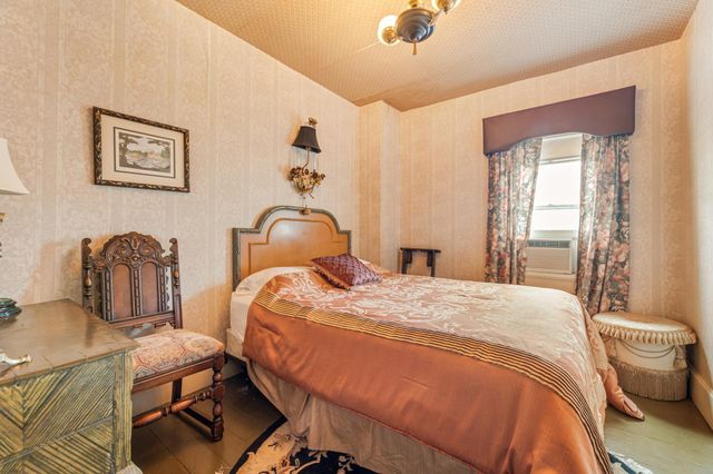 305 N Main Street, Alma, WI 54610