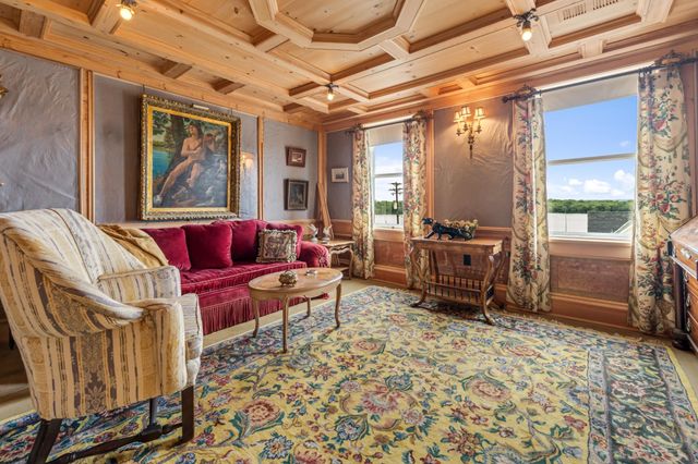 305 N Main Street, Alma, WI 54610