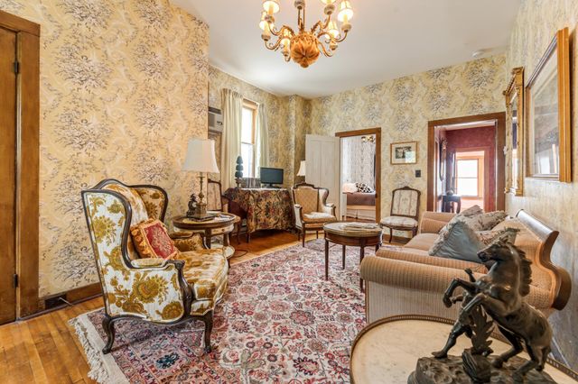 305 N Main Street, Alma, WI 54610