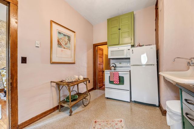 305 N Main Street, Alma, WI 54610