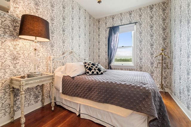 305 N Main Street, Alma, WI 54610