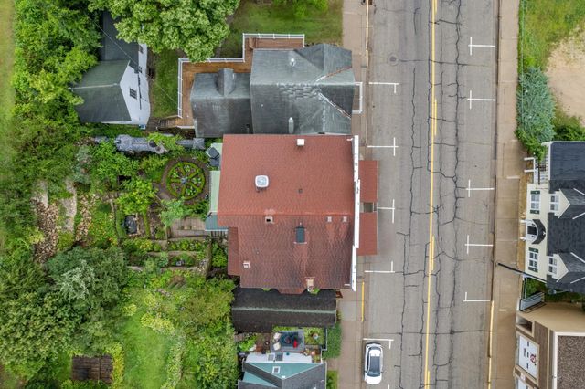 305 N Main Street, Alma, WI 54610