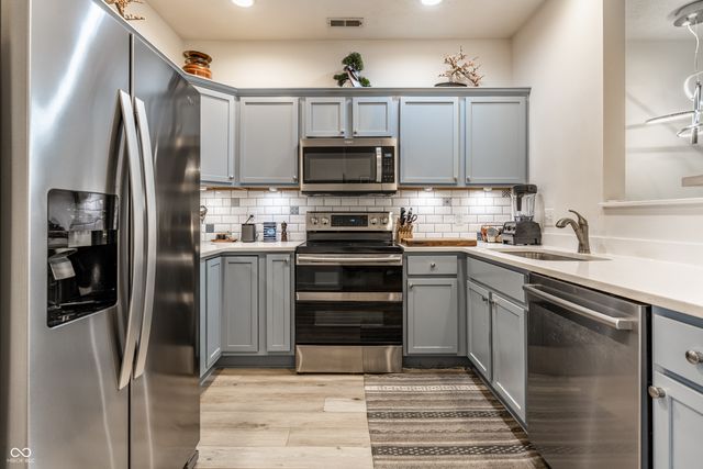 1134 Reserve Way, Indianapolis, IN 46220