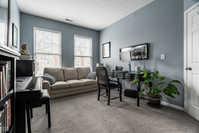 1134 Reserve Way, Indianapolis, IN 46220