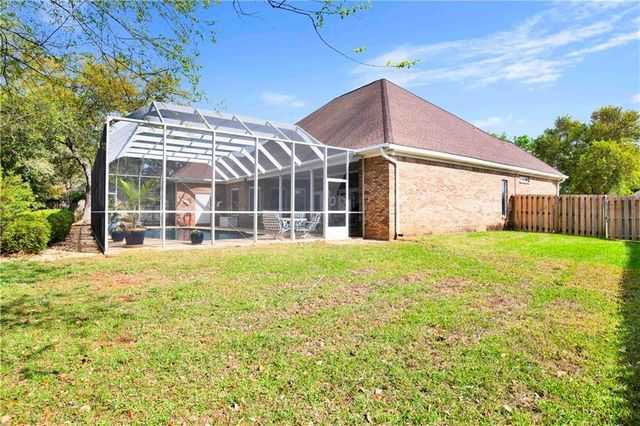 27780 Oakachoy Loop, Daphne, AL 36526