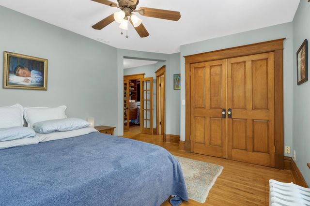 3233 Irving Avenue S, Minneapolis, MN 55408