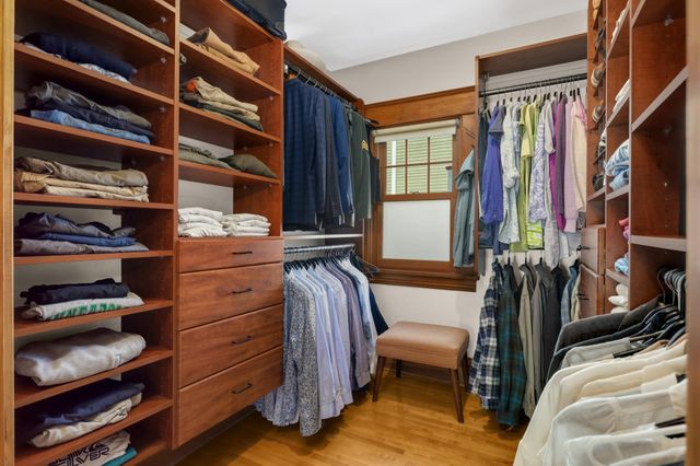 3233 Irving Avenue S, Minneapolis, MN 55408