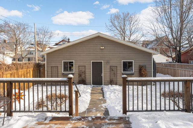 3233 Irving Avenue S, Minneapolis, MN 55408