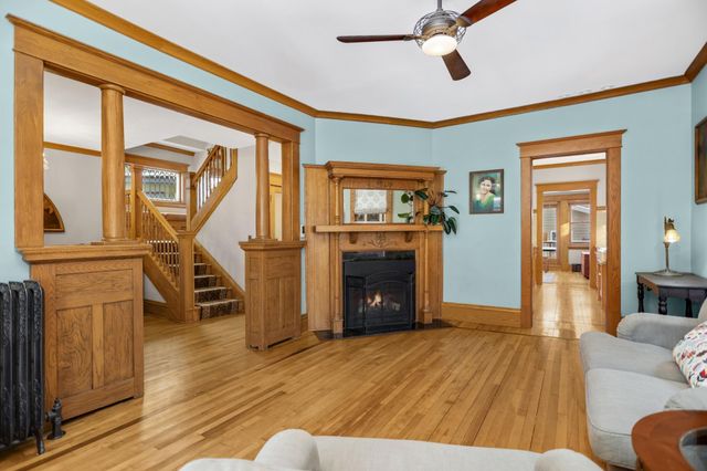 3233 Irving Avenue S, Minneapolis, MN 55408