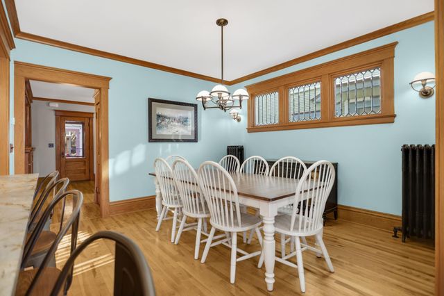 3233 Irving Avenue S, Minneapolis, MN 55408