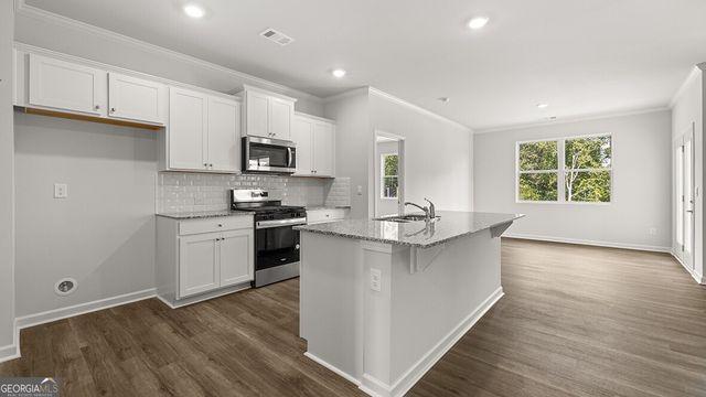 8179 Elkhorn Drive, Fairburn, GA 30213