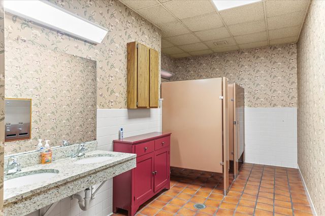 2101 W Park Court, Champaign, IL 61821