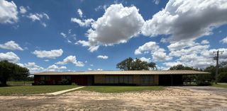 520 N 12th, Crystal City, TX 78839
