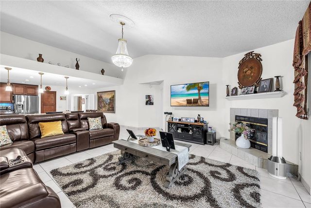 9611 CYPRESS BROOK ROAD, Tampa, FL 33647