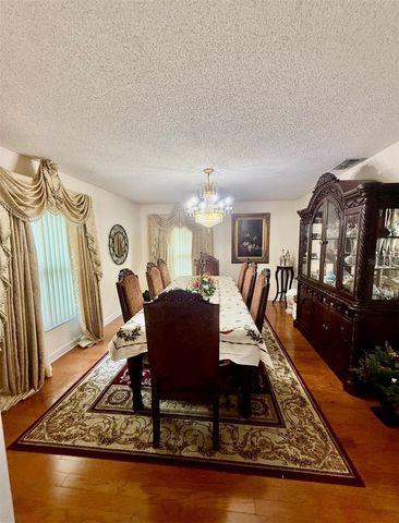 9611 CYPRESS BROOK ROAD, Tampa, FL 33647