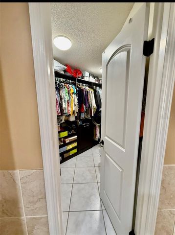 9611 CYPRESS BROOK ROAD, Tampa, FL 33647