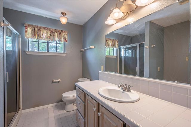 3726 Bayshore Drive, Bacliff, TX 77518