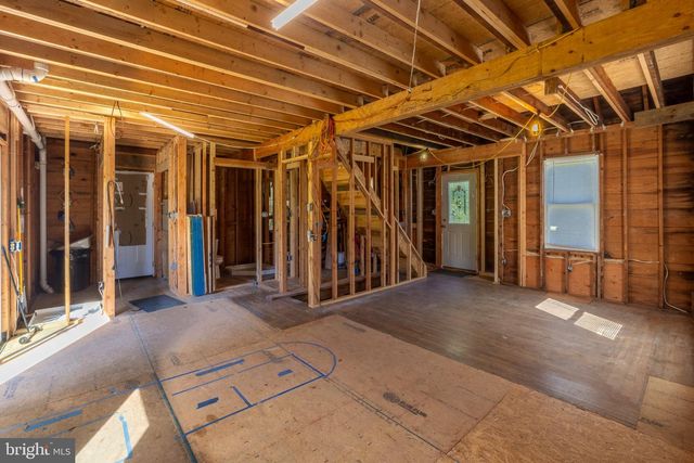 2280 COLES MILL RD, Franklinville, NJ 08322
