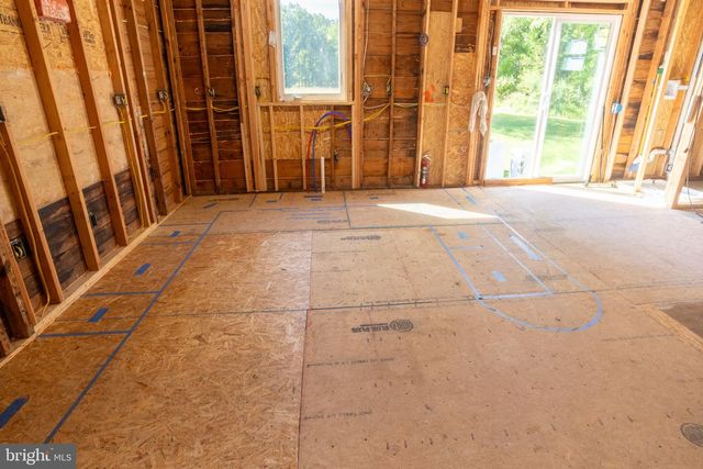 2280 COLES MILL RD, Franklinville, NJ 08322